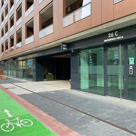 Urban Residence C707, Free Garage Parking Bratislava Exterior photo
